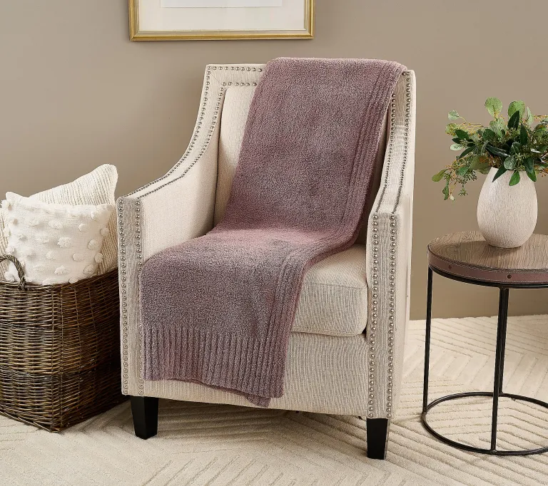 The Case for Making Travel BYOB (Bring Your Own Blanket), and Why This On-Sale Barefoot Dreams One Is My New Jet-Setting BFF