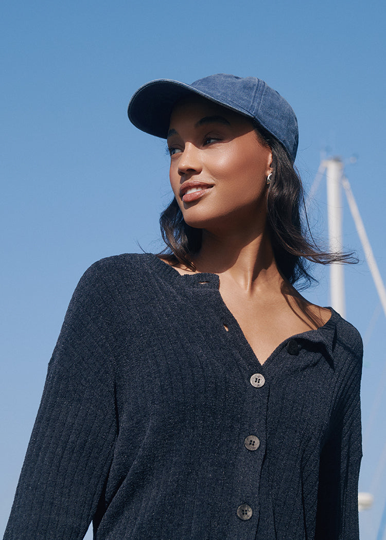 CozyChic® New York Yankees™ 3 in 1 Poncho | Barefoot Dreams®