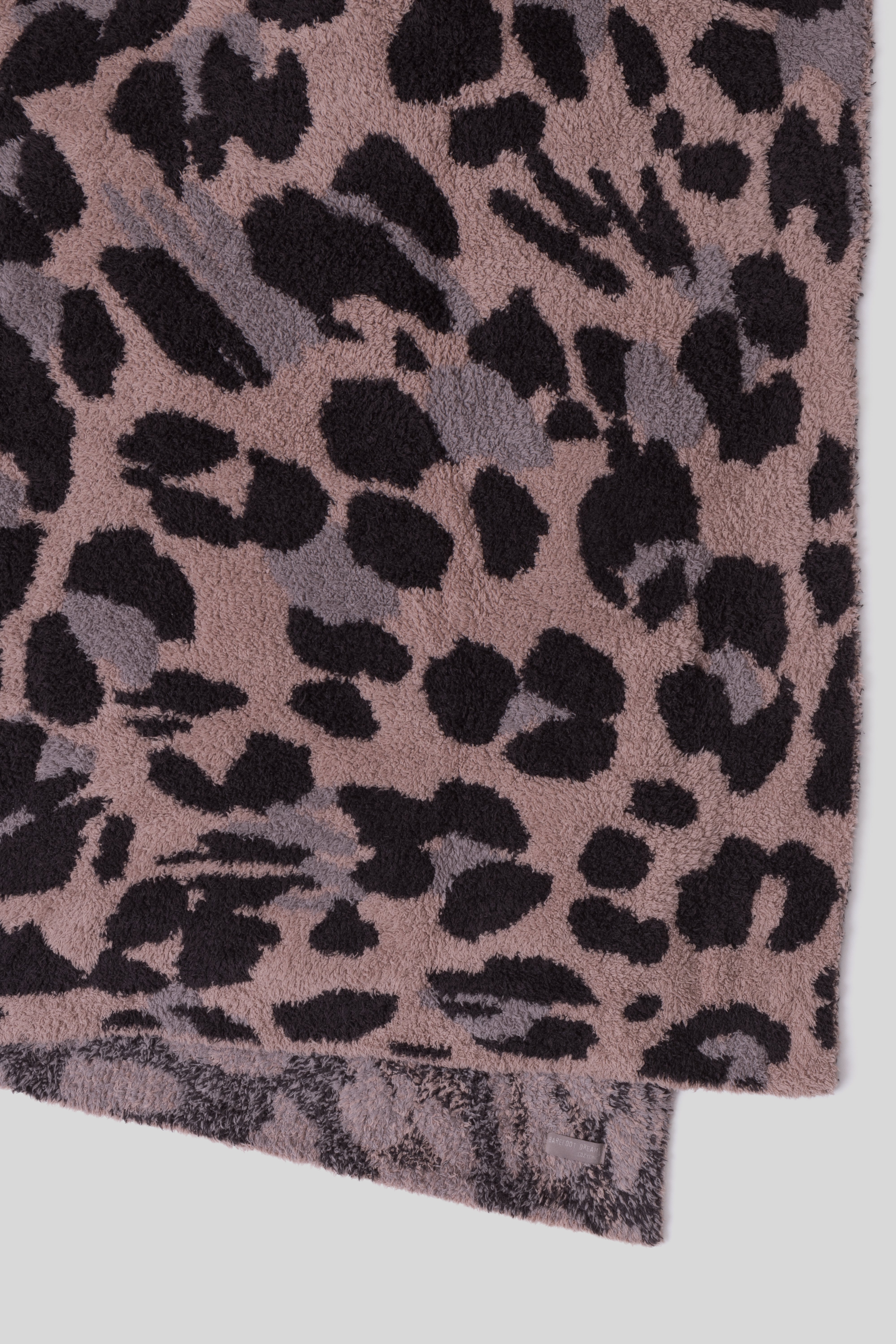 CozyChic Exploded Leopard Throw - Thumbnail 2