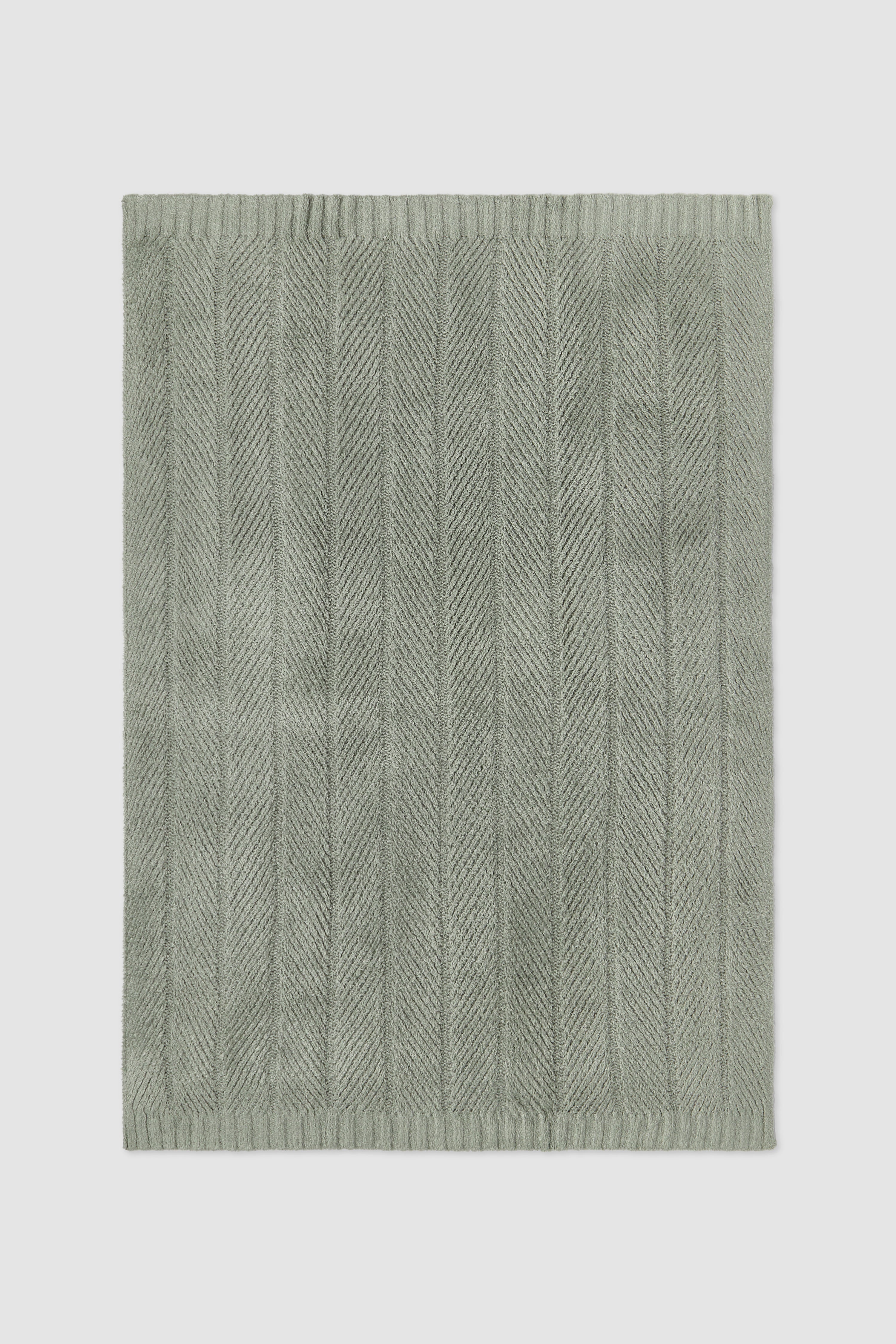 Barefoot Dreams CozyChic Herringbone Blanket - Thumbnail 5