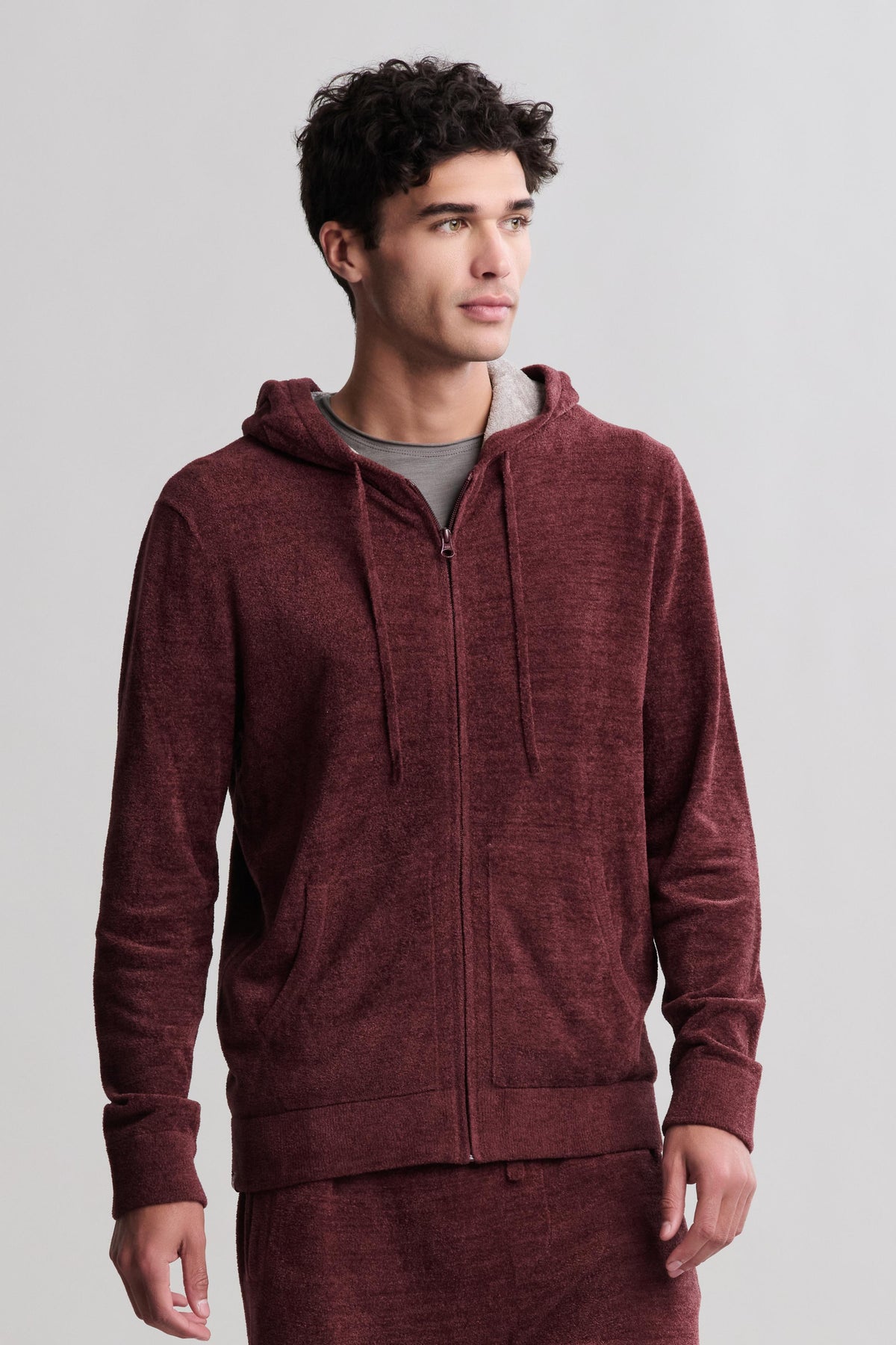 BDMCU25857_DeepAubergine_1599. 