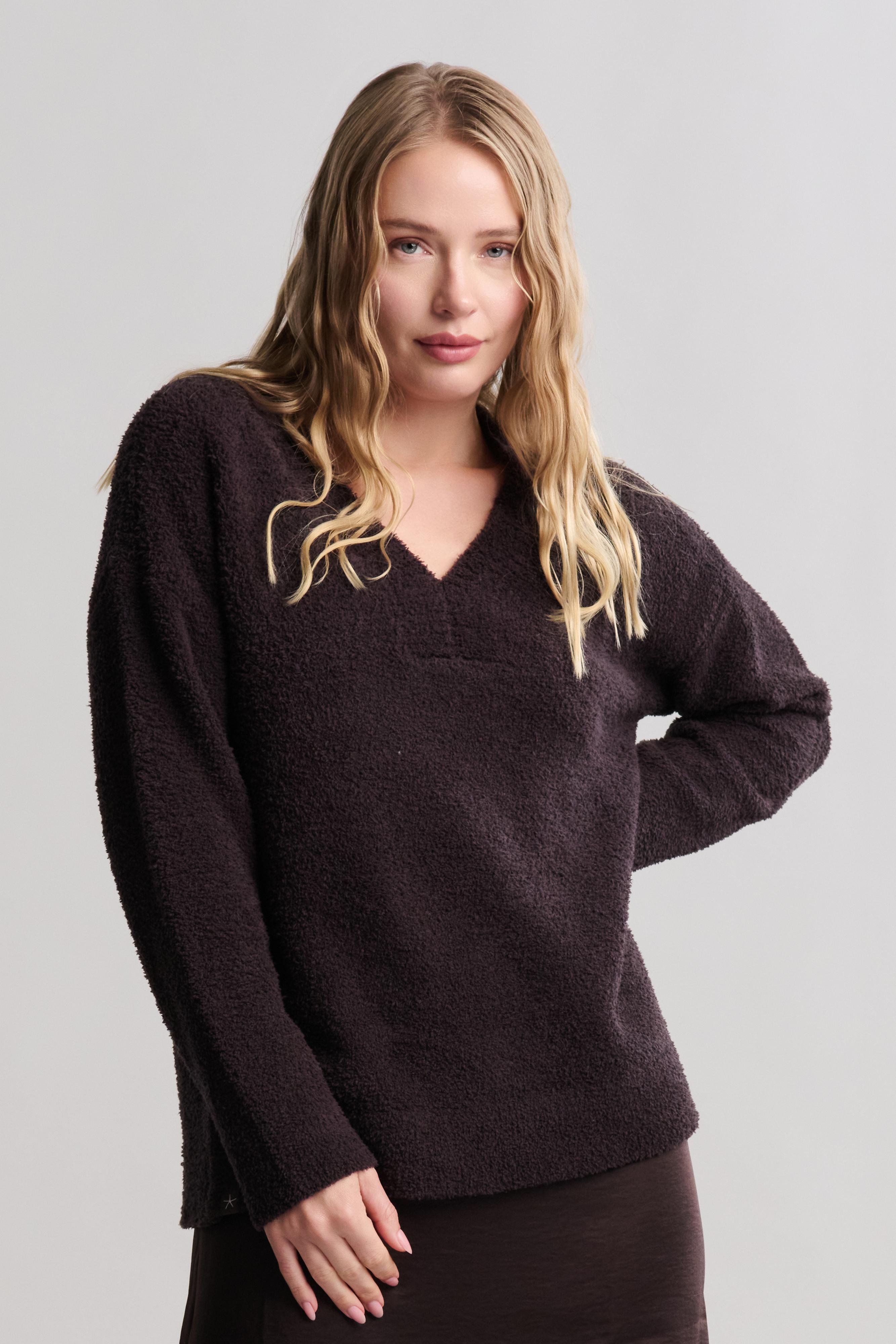 CozyChic® V-Neck Pullover | Barefoot Dreams®