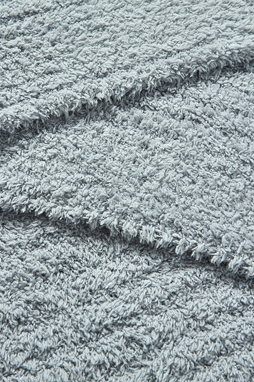 The CozyChic® Diamond Weave Blanket | Barefoot Dreams®