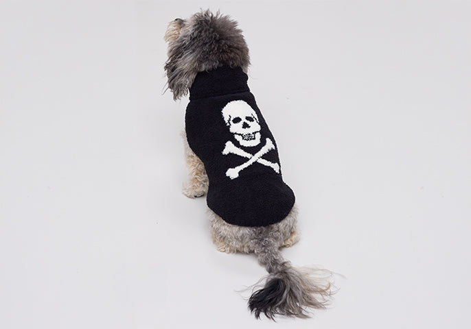 Luxury Pet Beds, Sweaters + Blankets | Barefoot Dreams®