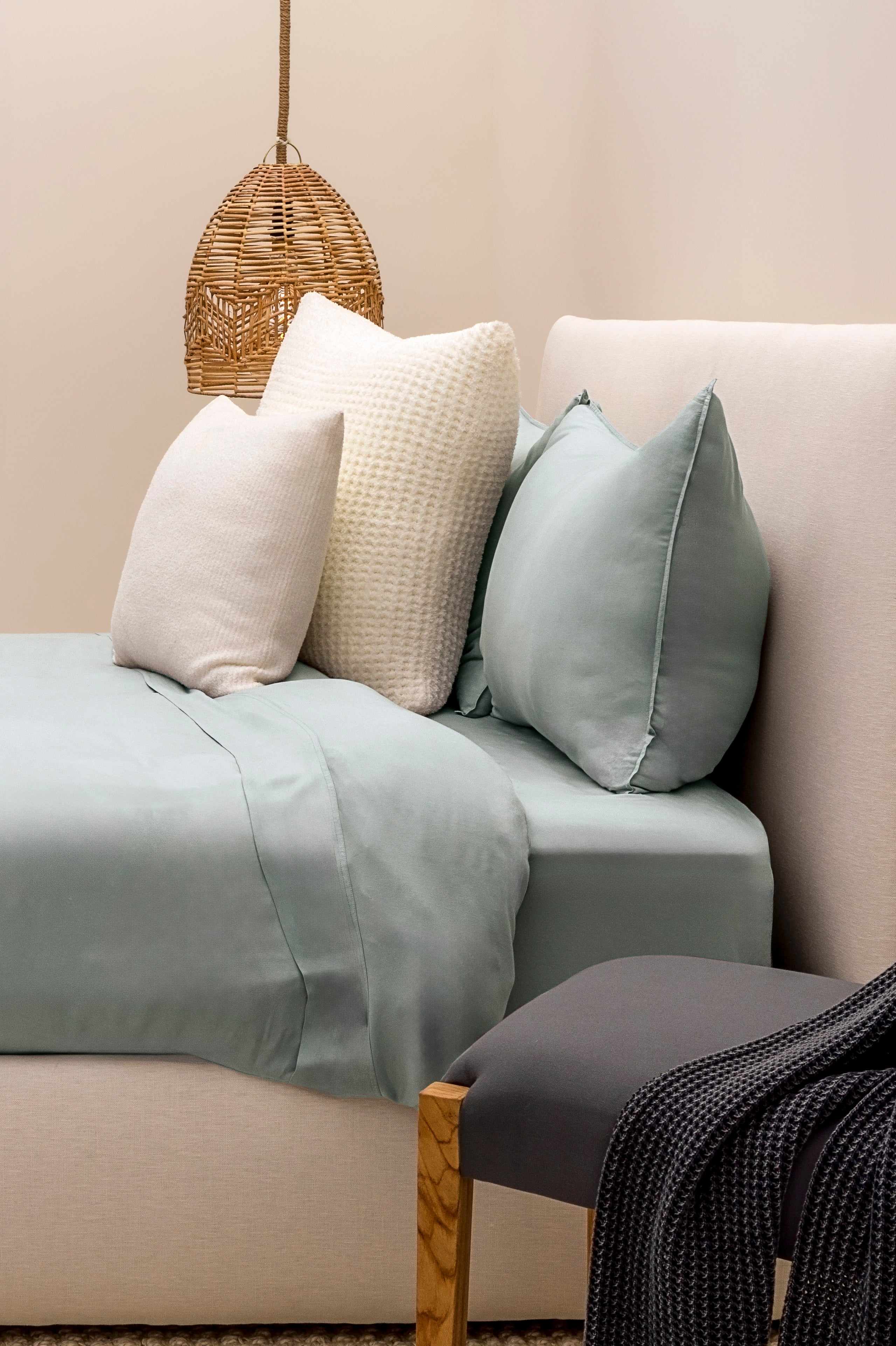 The Washed Bamboo Bedding Sheet Set | Barefoot Dreams®
